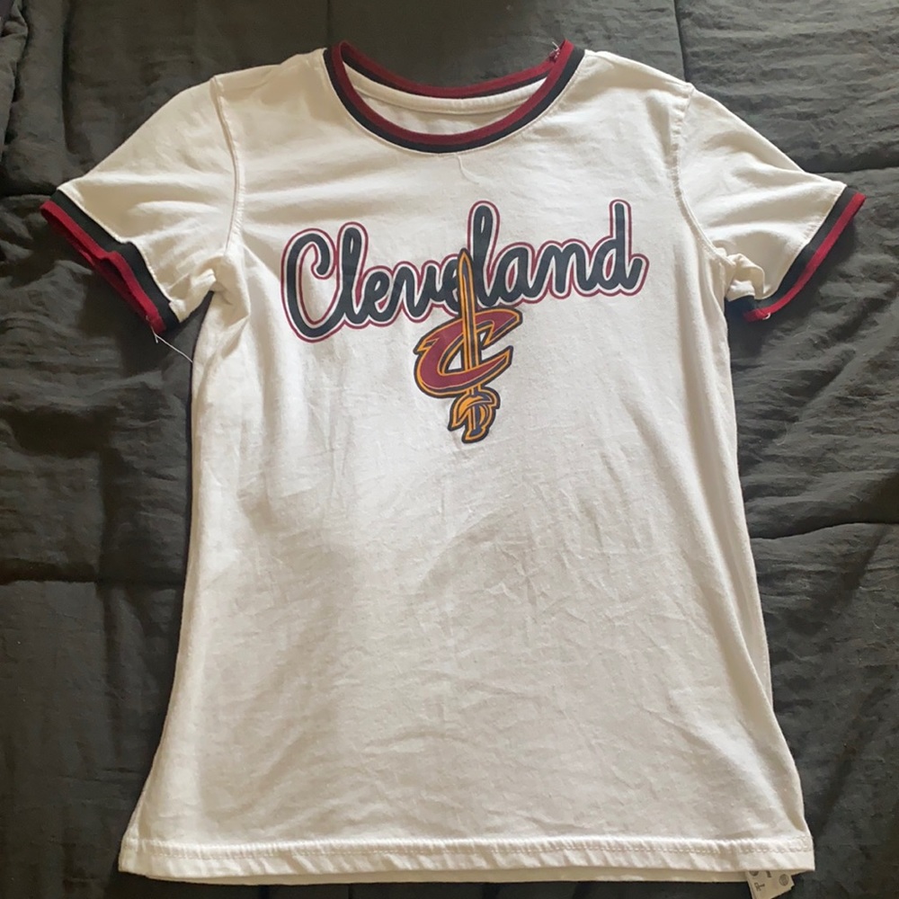 Cleveland Cavs Tshirt